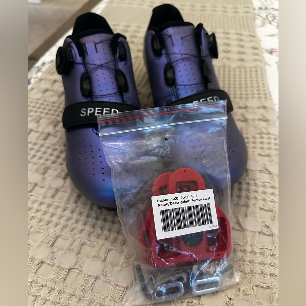 BRAND NEW Cycling Shoes w/ Peloton Clips